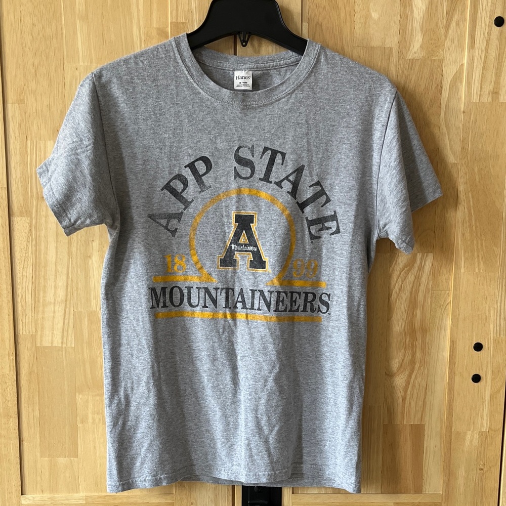Appalachian State Mountaineers T-Shirt - S